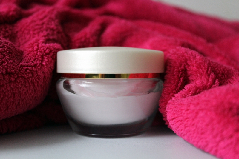 esthetique-ST MARTIN DU VAR-min_cream-2817325